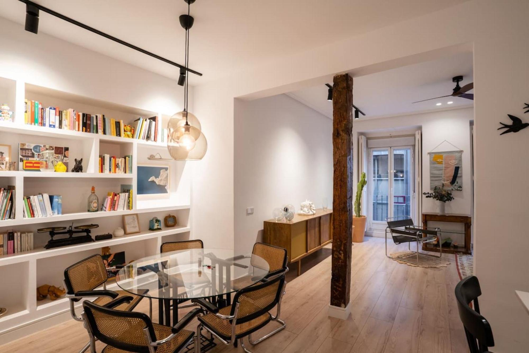 Stylish 2 Bedroom In The Heart Of Appartement Madrid