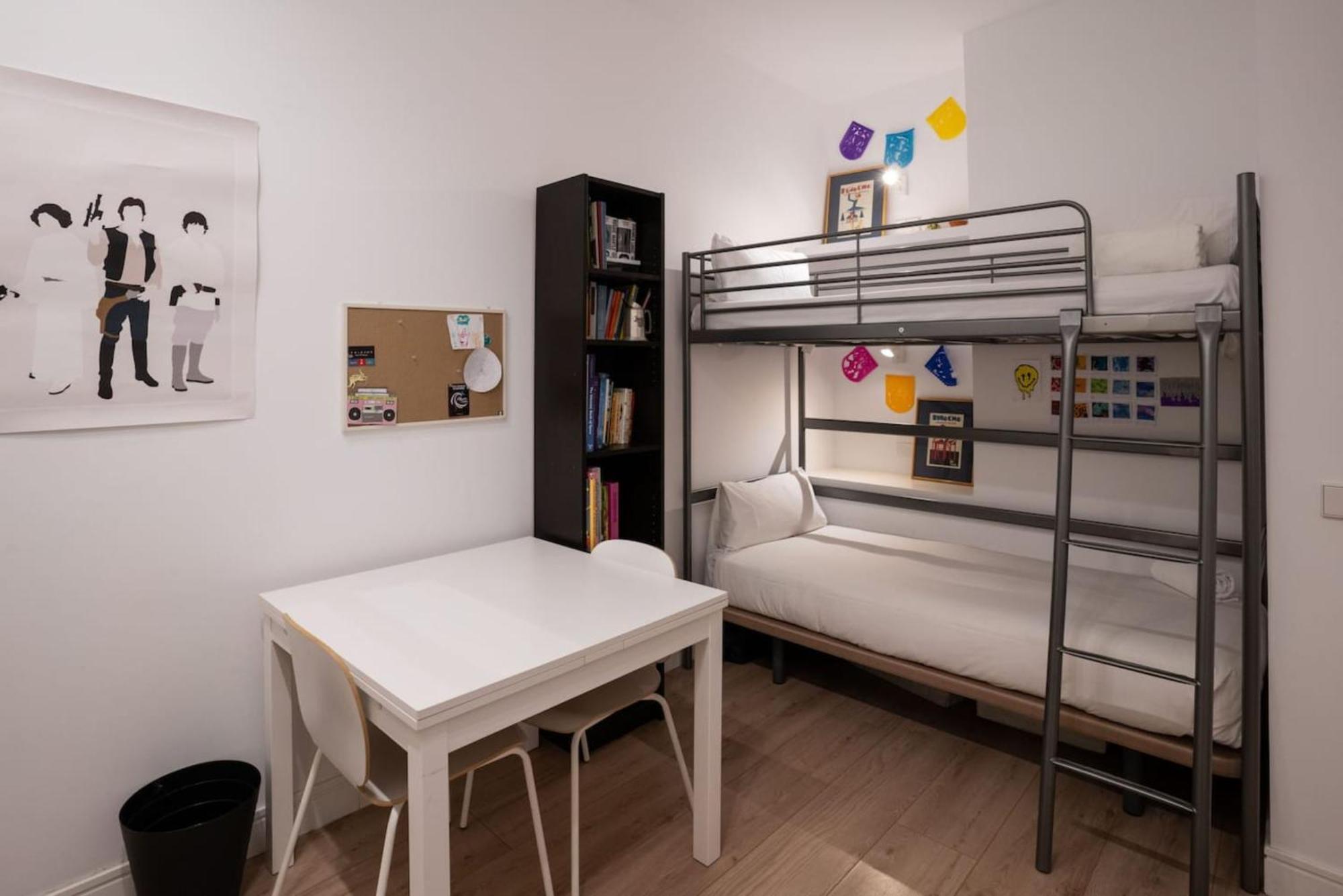 Stylish 2 Bedroom In The Heart Of Appartamento